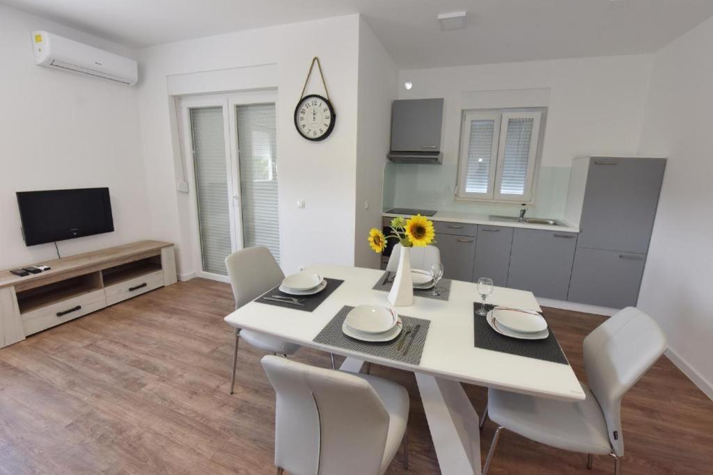 Apartman Iva Шибеник Екстер'єр фото